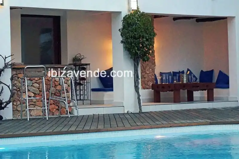 Xalet amb piscina en venda a Cala Salada, imagen 5