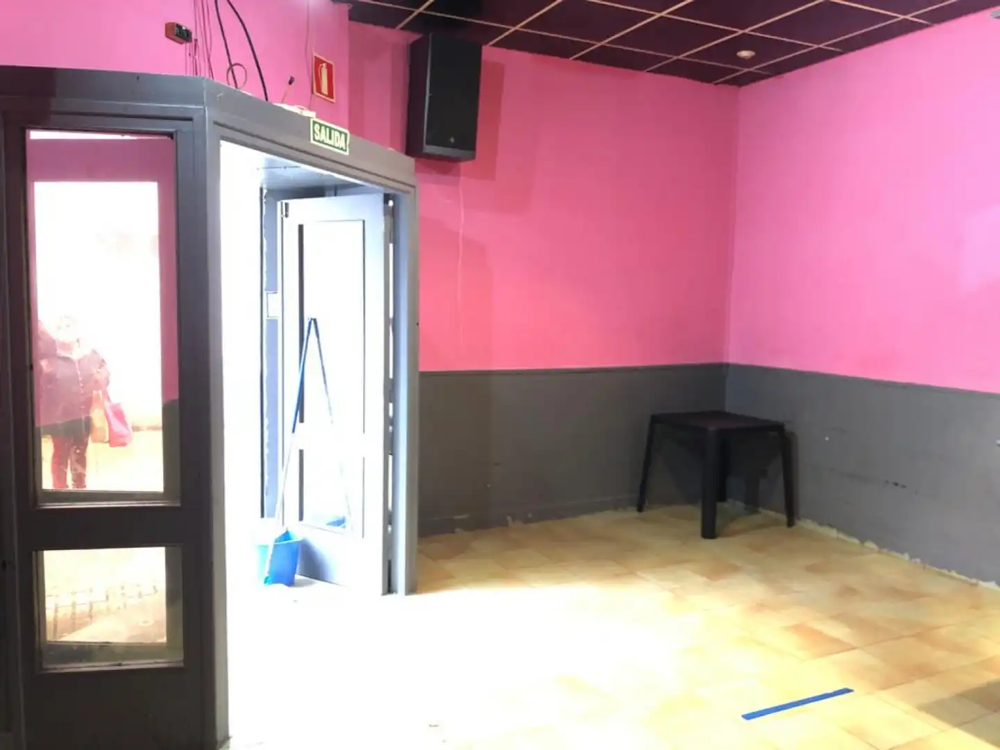 Local comercial en venda a Renedo, imagen 2