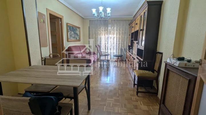 Foto 1 de Piso de alquiler en Navasfrias, San Bernardo, Salamanca