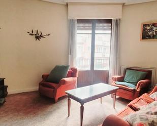 Living room of Flat for sale in Getxo   with Heating, Terrace and Balcony