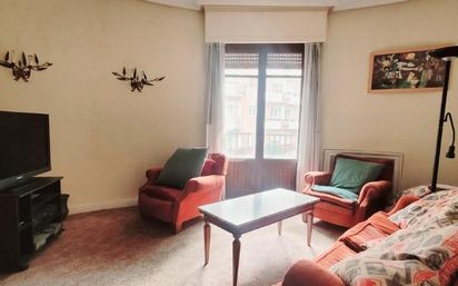 Living room of Flat for sale in Getxo   with Heating, Terrace and Balcony