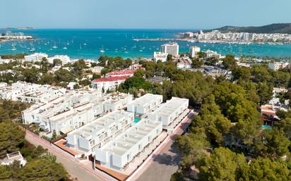 Vista exterior de Dúplex en venda en Sant Antoni de Portmany amb Aire condicionat