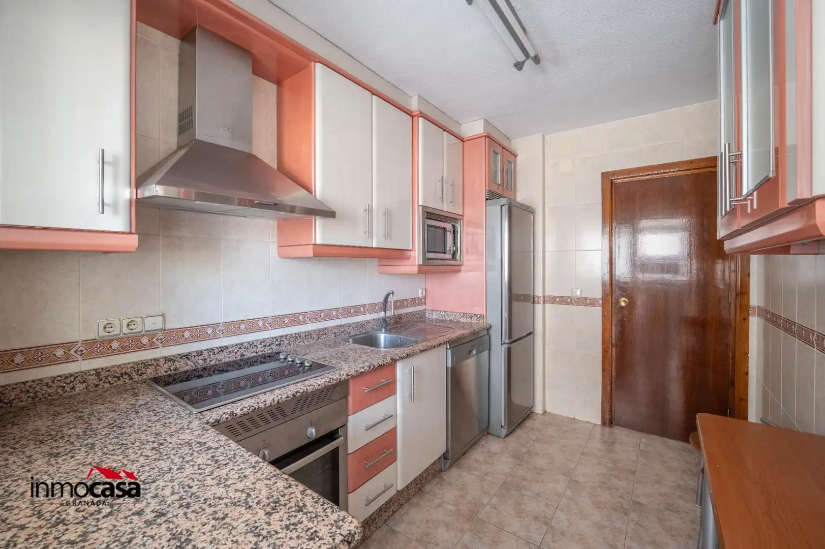 Cocina de Piso en venta en Granada con Aire acondicionado, Terraza y Balcón