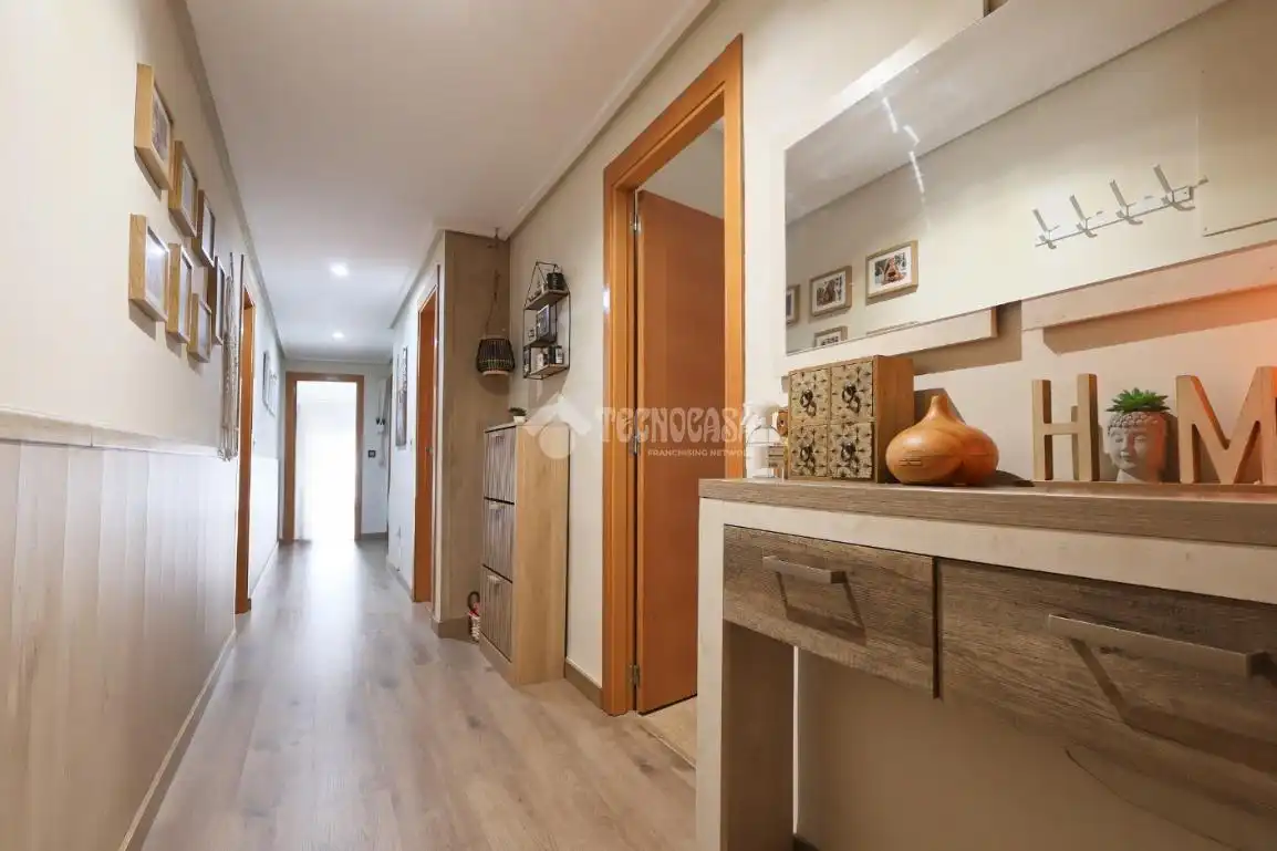 Wohnung zum Verkauf in Sagunto / Sagunt mit Klimaanlage, Heizung und Balkon