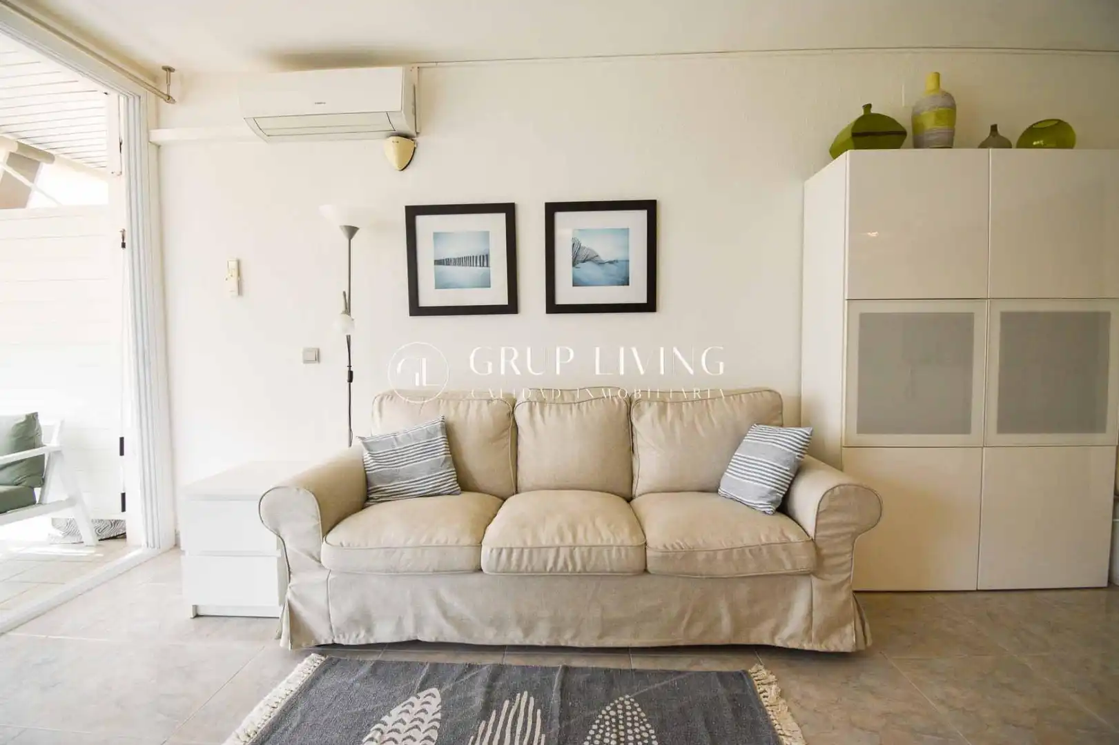 Sala de estar de Piso de alquiler en Sitges con Calefacción, Terraza y Amueblado