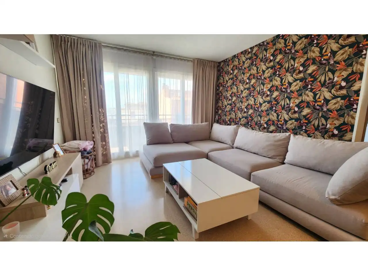 Sala de estar de Piso en venta en Terrassa con Aire acondicionado, Calefacción y Trastero