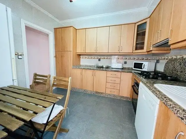 Cocina de Piso para compartir en Elche / Elx con Aire acondicionado, Terraza y Amueblado