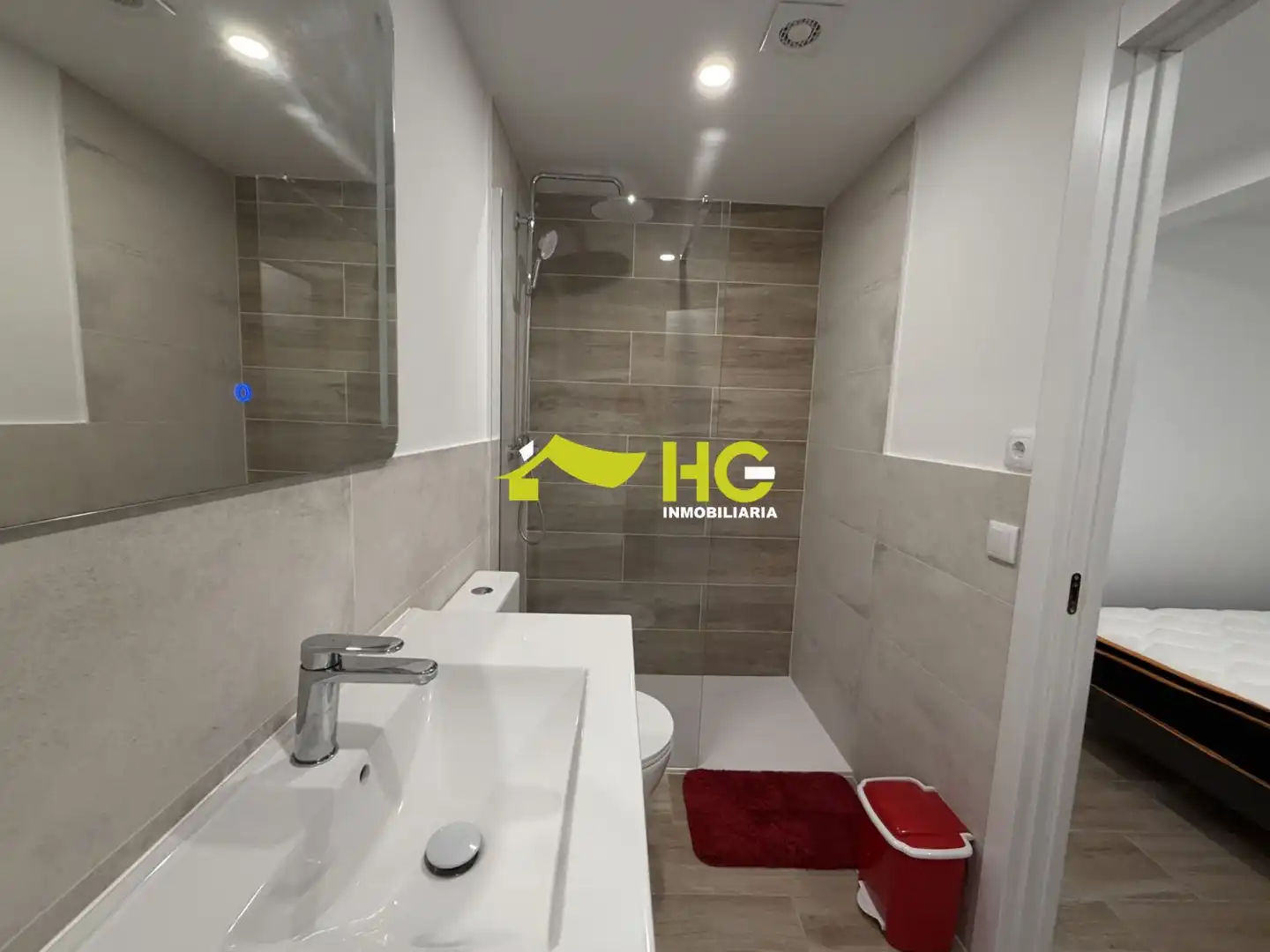 Bany de Apartament de lloguer en Villaviciosa de Odón amb Aire condicionat, Calefacció i Parquet