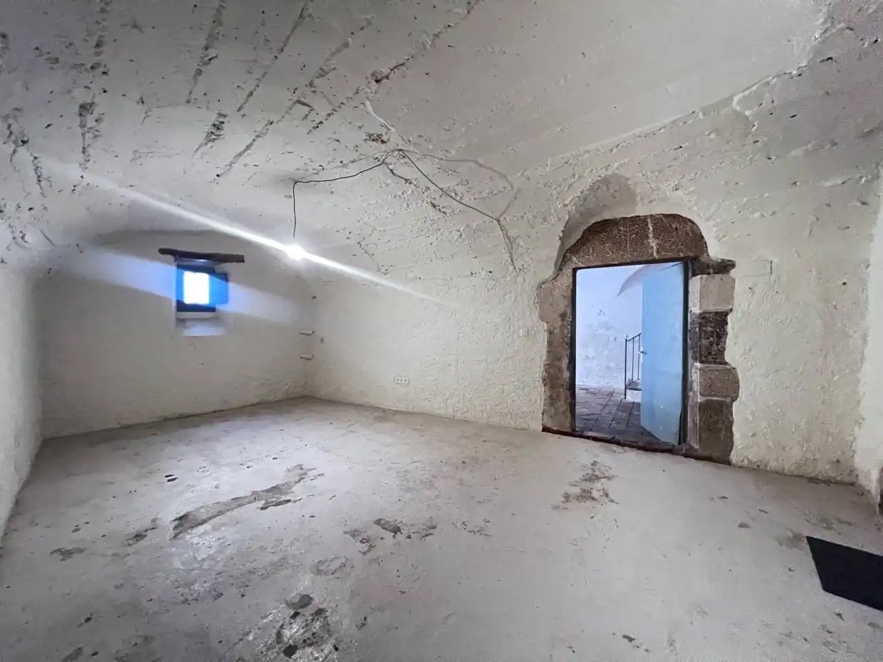 Casa adosada de alquiler en Avinyonet de Puigventós con Aire acondicionado, Calefacción y Jardín privado