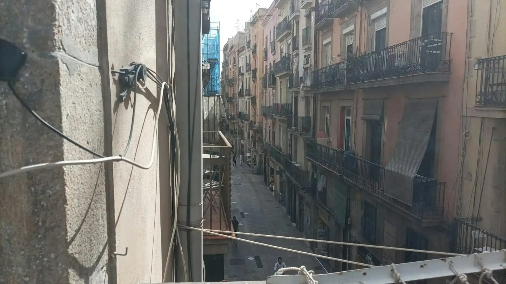 Vista exterior de Piso de alquiler en Ciutat Vella