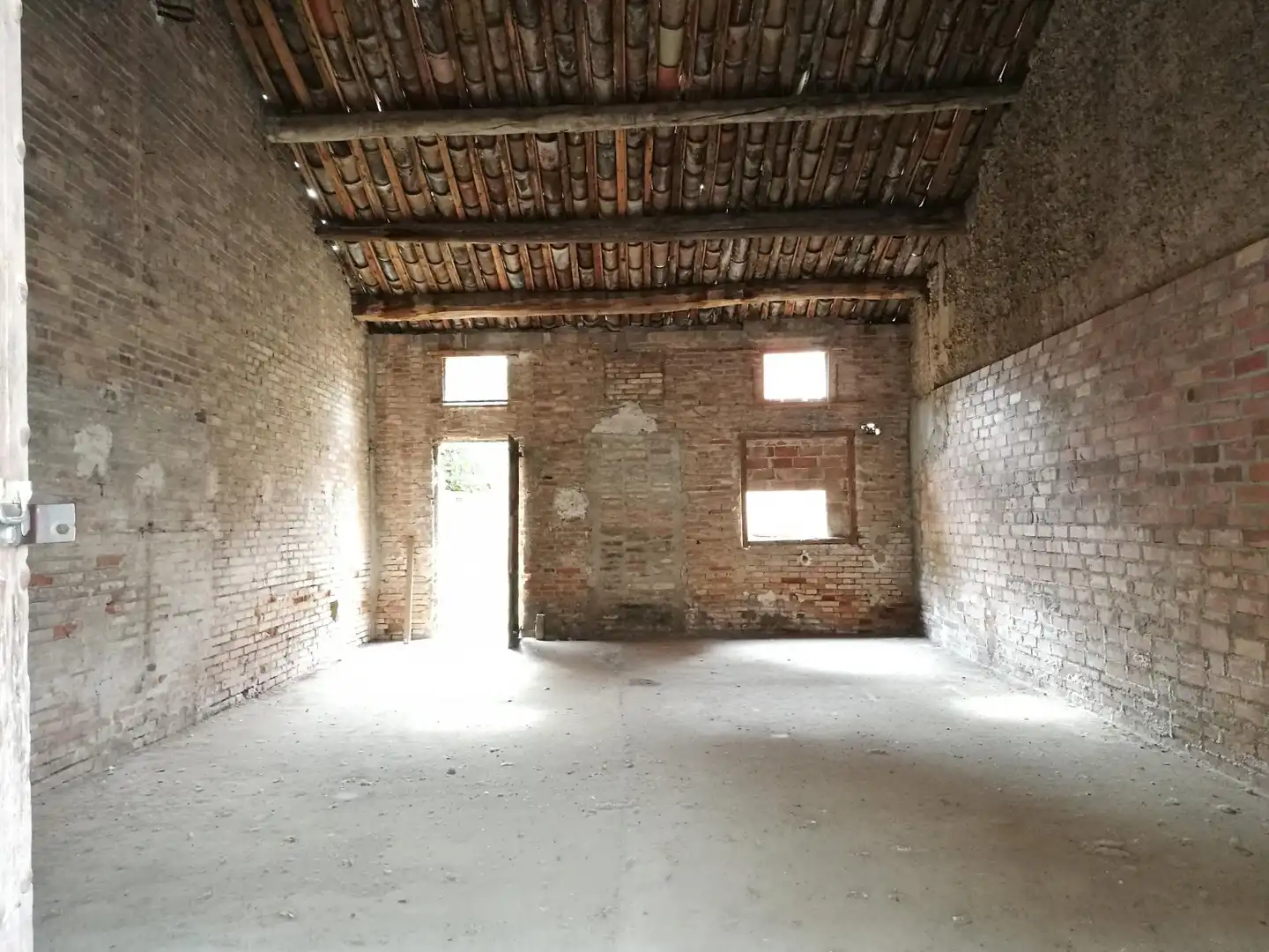 Business premises for sale in de Santa Cristina 14, imagen 4