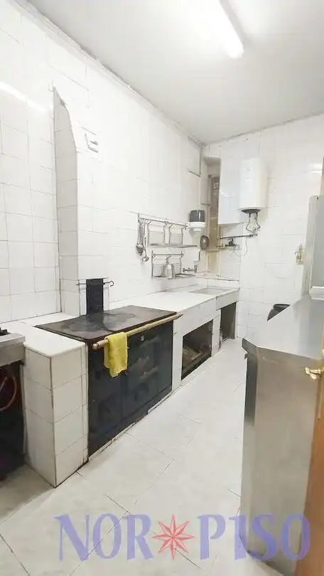 Cocina de Local en venta en Bilbao 