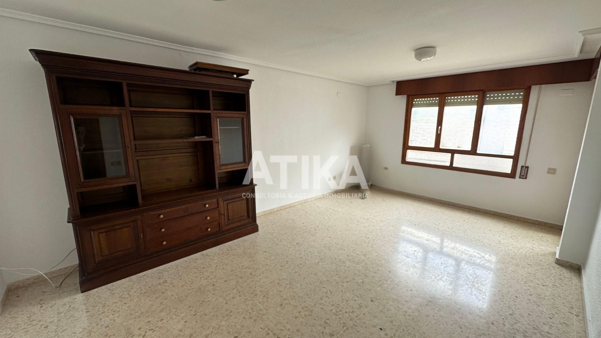 Bedroom of Flat for sale in Ontinyent  with Storage room and Balcony