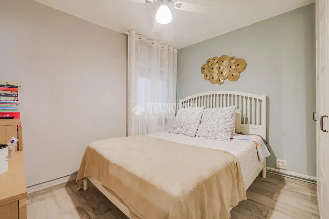 Bedroom of Flat for sale in Sant Feliu de Llobregat  with Balcony