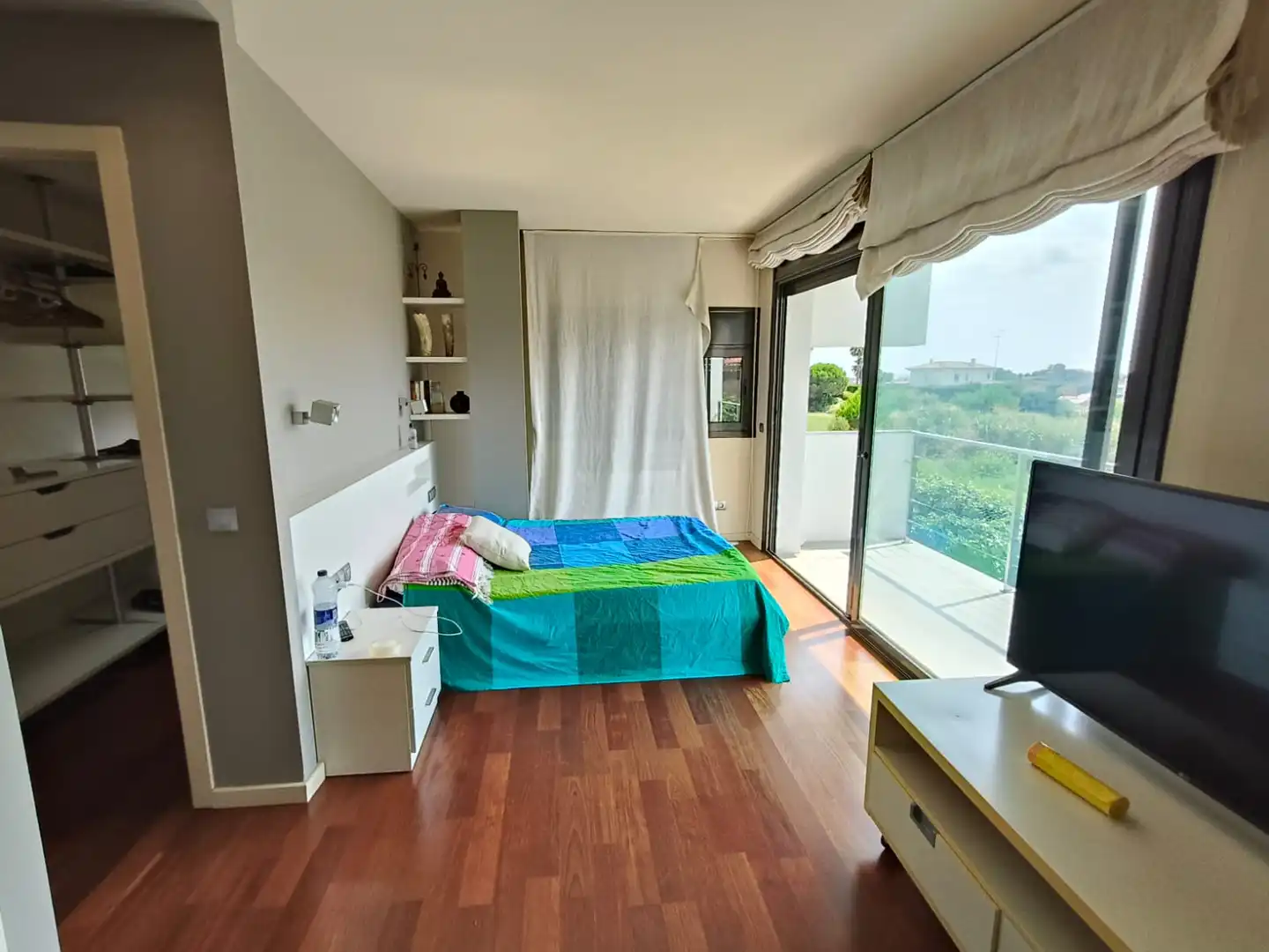 Habitación de Casa o chalet en venta en Pineda de Mar con Aire acondicionado, Calefacción y Jardín privado