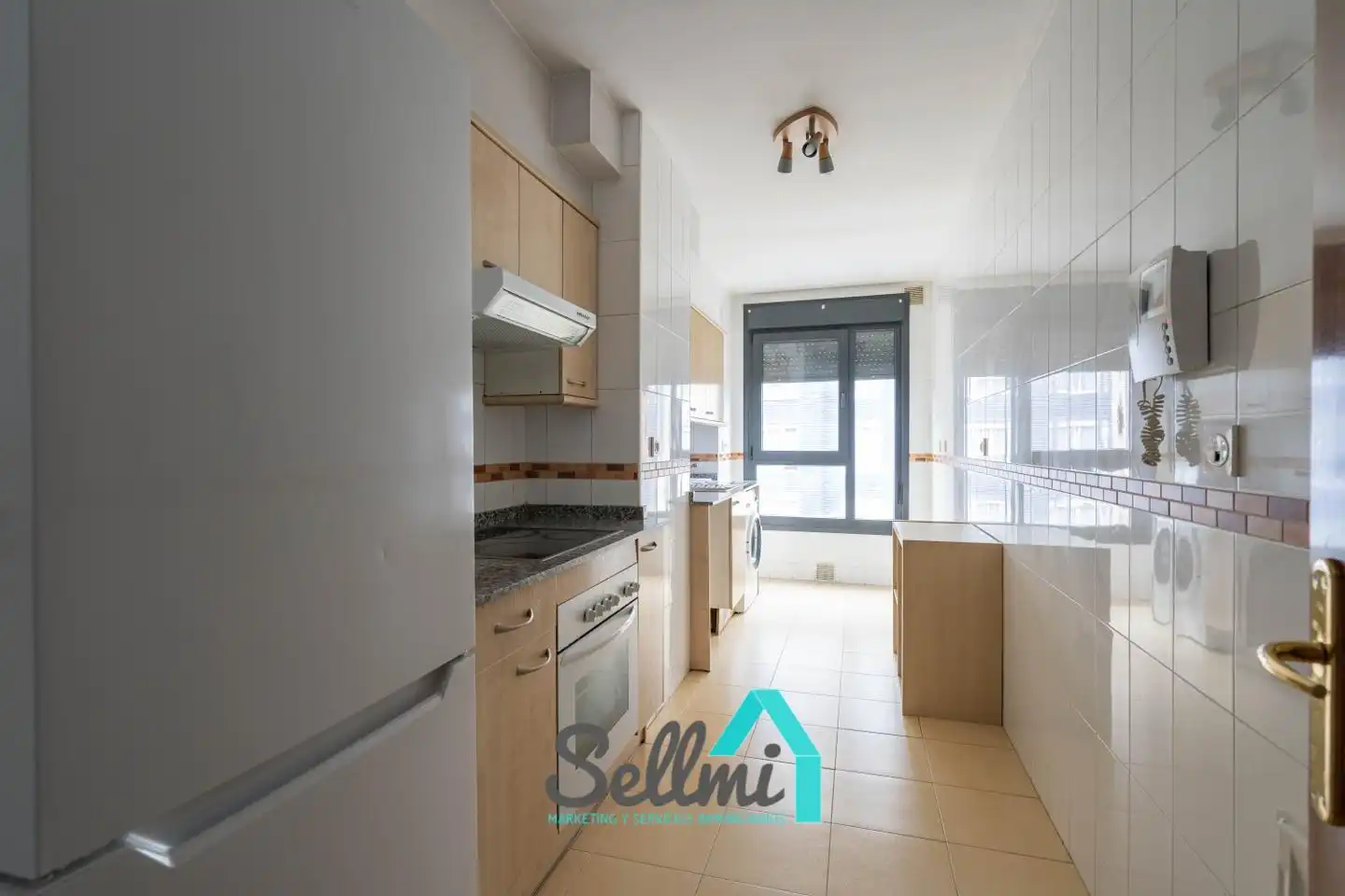Cocina de Piso de alquiler en Oviedo  con Calefacción, Parquet y Trastero
