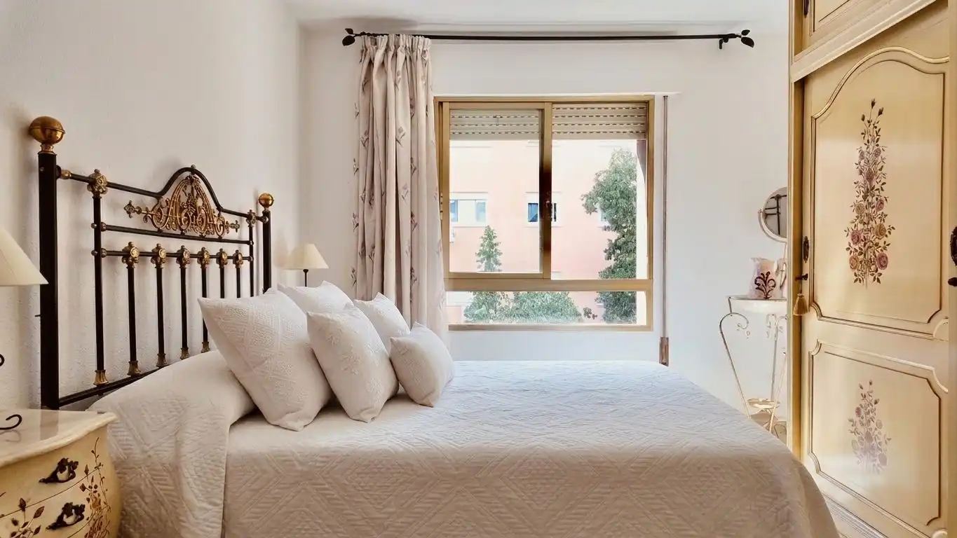 Habitación de Apartamento en venta en Málaga