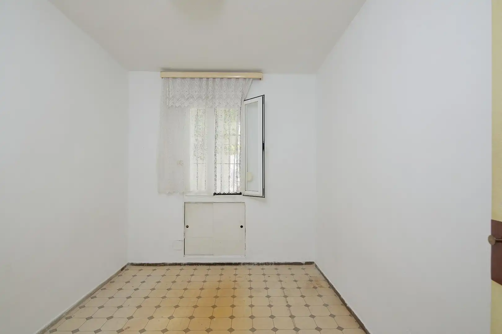 Habitación de Piso en venta en Cádiz