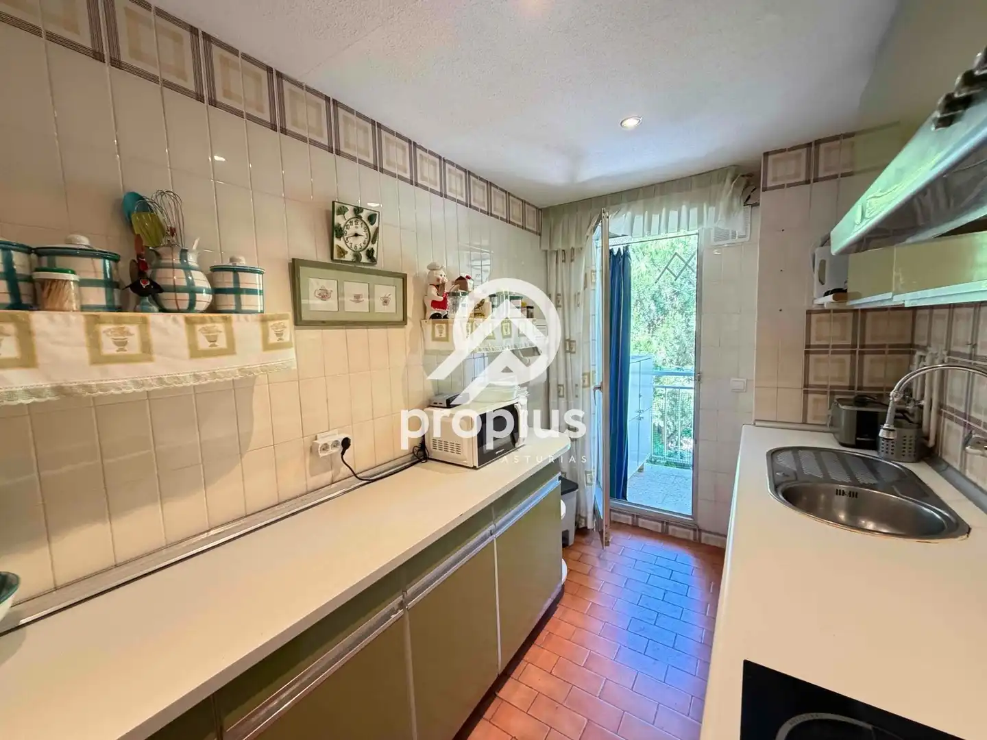 Cocina de Piso en venta en Hoyo de Manzanares con Calefacción, Parquet y Terraza