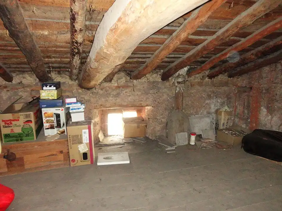Edificio en venta en Salas de los Infantes
