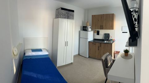 Foto 2 de Estudio de alquiler en Alameda Barceló, El Molinillo - Capuchinos, Málaga Capital