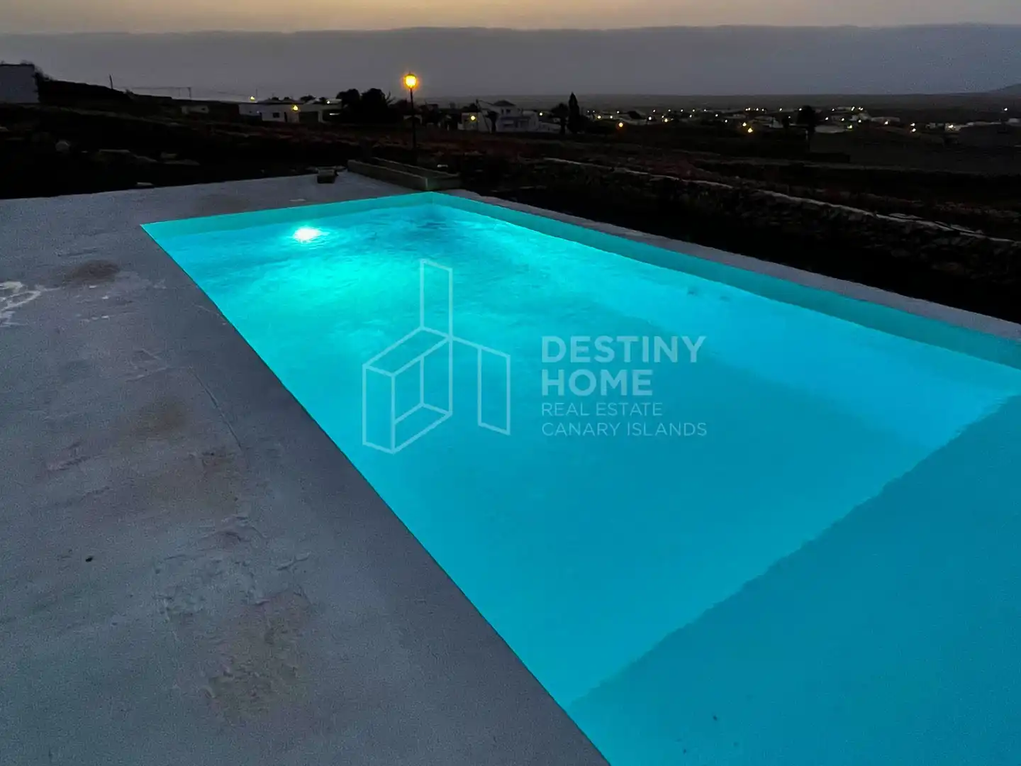 Piscina de Casa o chalet en venta en La Oliva con Jardín privado, Terraza y Piscina