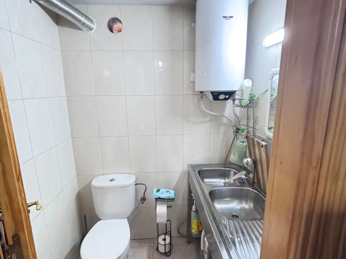 Badezimmer von Geschaftsraum zur Miete in Vélez-Málaga