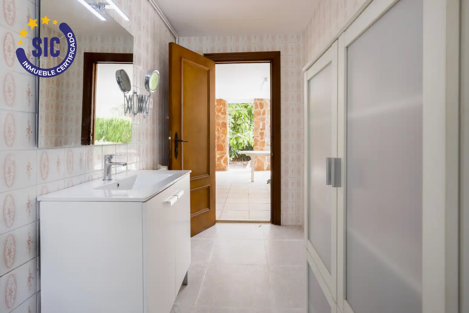 Bathroom of Houses for sale in Bétera  with Private garden, Terrace and Storage room