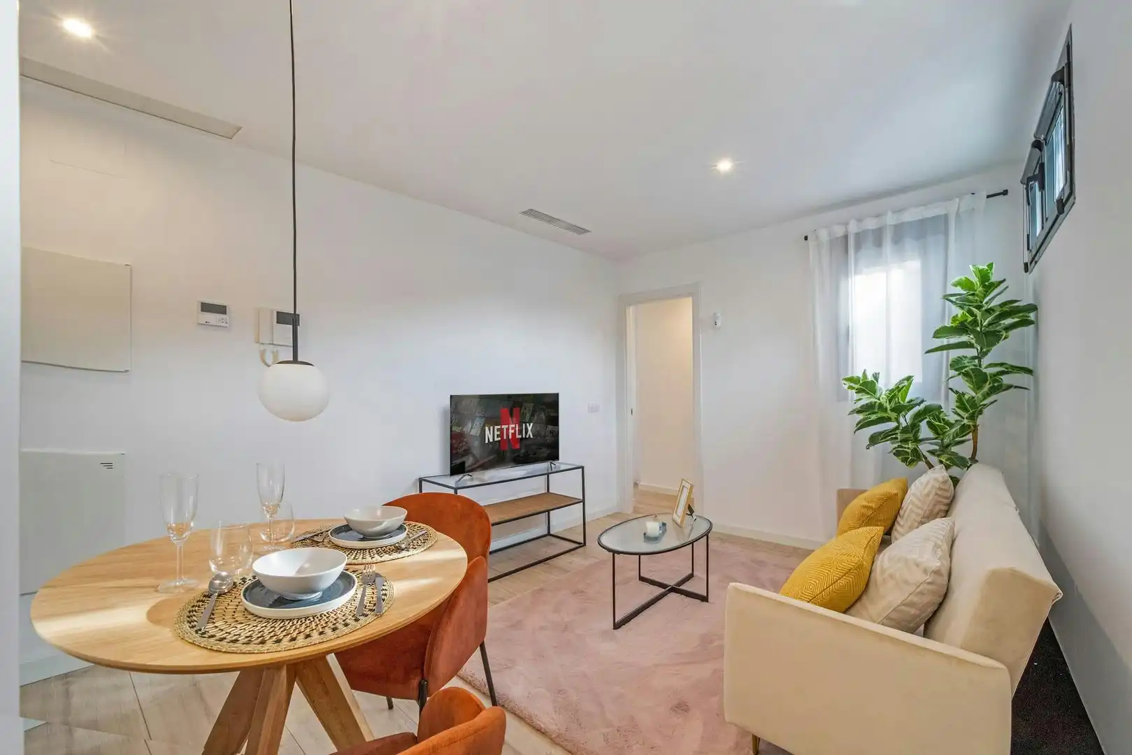 Flat to rent in N/A