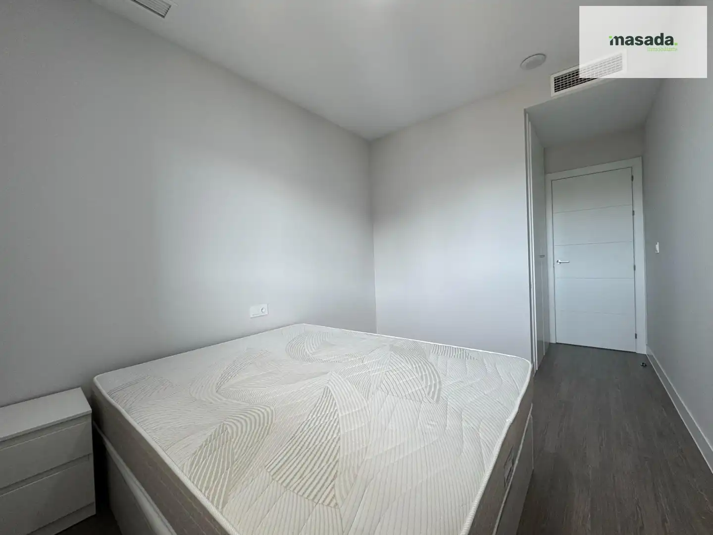 Bedroom of Flat for rent in Granada  with Heating, Terrace and Storage room