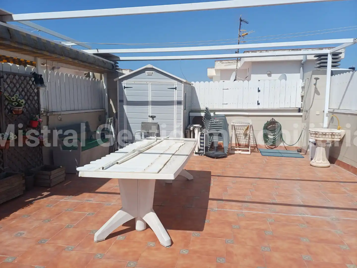 Terrasse von Dachboden zum Verkauf in Calafell mit Klimaanlage, Terrasse und Möbliert