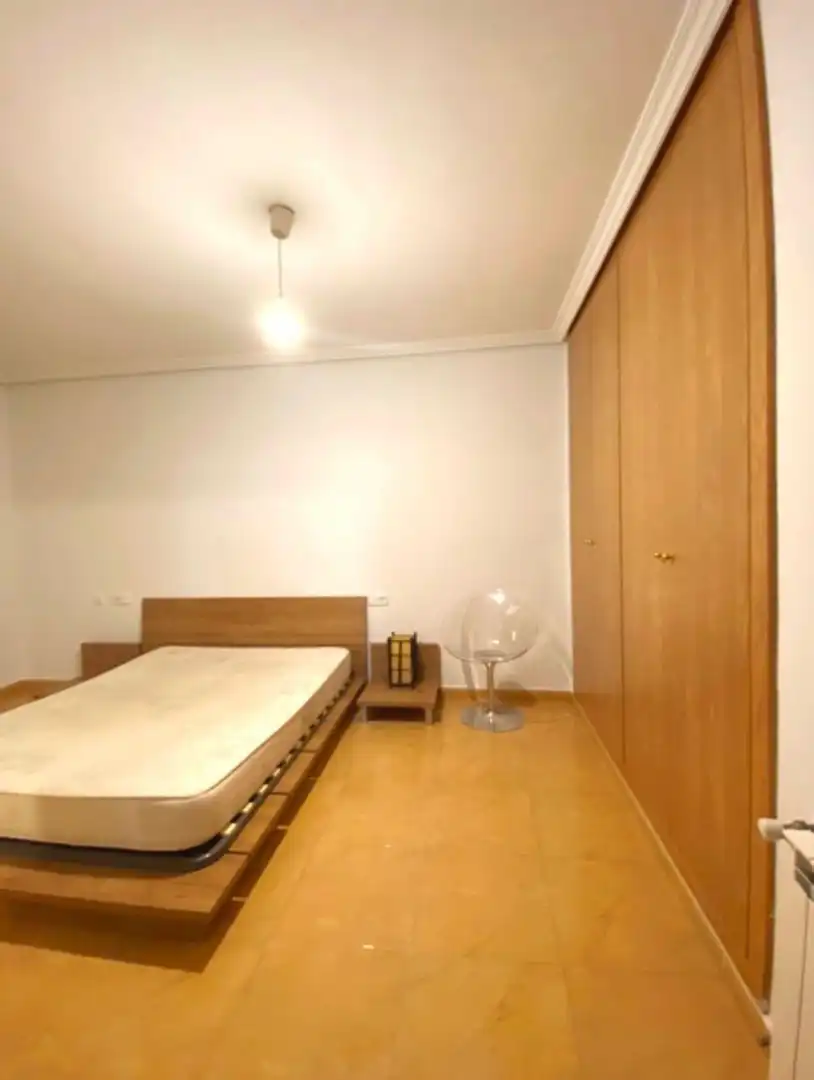 Habitación de Casa adosada en venta en Villamanta con Calefacción y Balcón