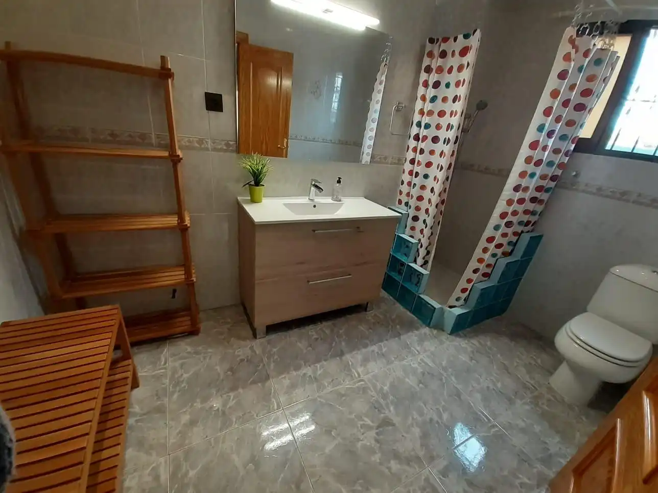Bany de Casa o xalet en venda en Elche / Elx amb Aire condicionat, Jardí privat i Piscina