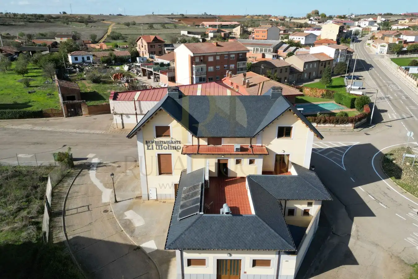 Geschaftsraum zum Verkauf in Carretera Santa María, Villamañán