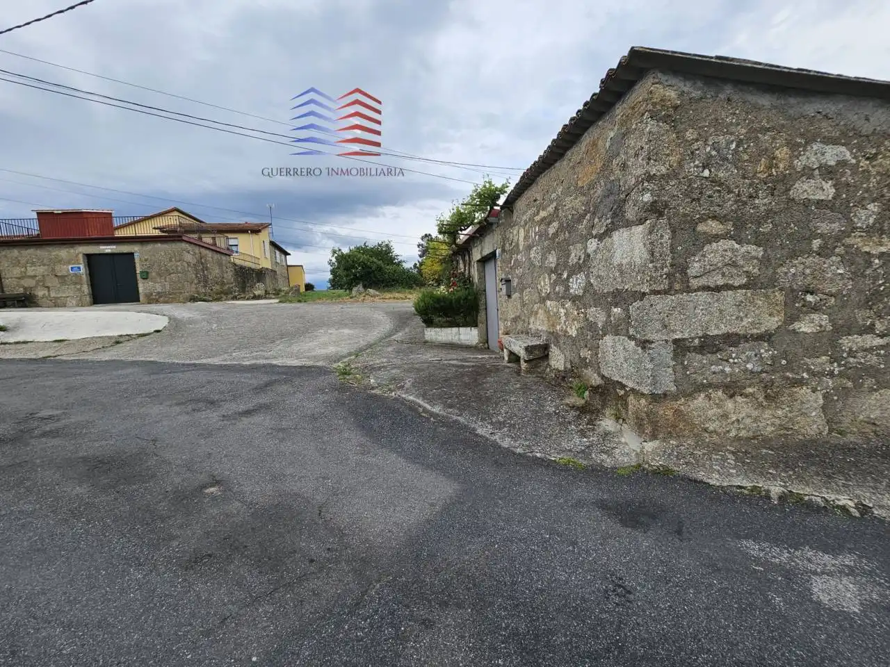 CASA DE PIEDRA PARA REFORMAR CON 2 SUBPARCELAS EN SAN CIBRAO DAS VIÑAS CURRÁS  45.000, imatge 3