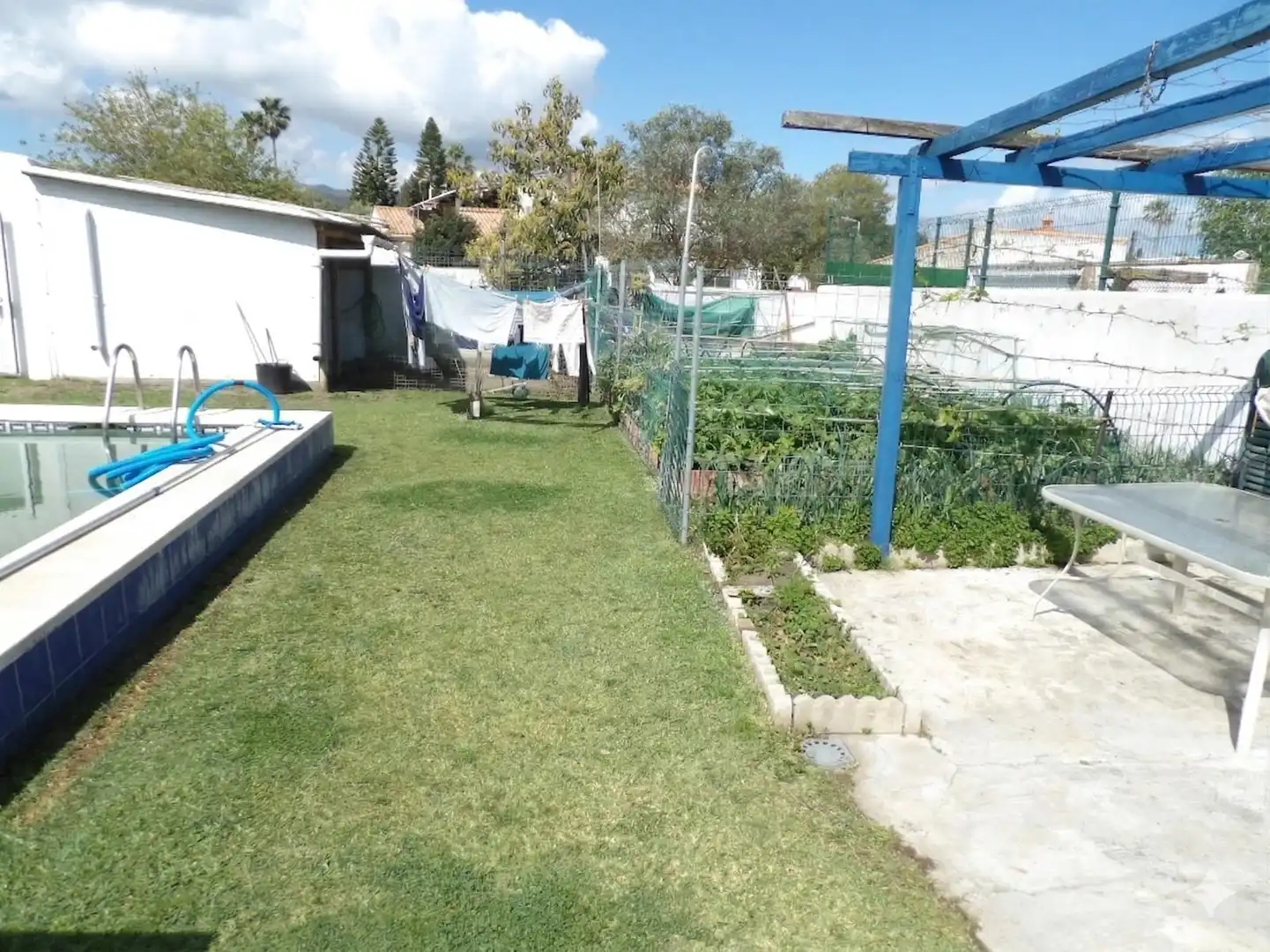 Garden of Houses for sale in Algeciras  with Air Conditioner, Private garden and Storage room