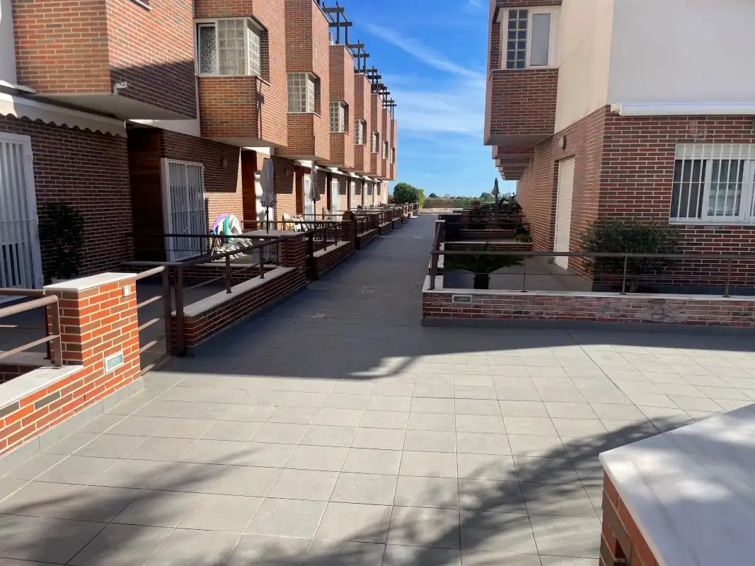 Casa a schiera con piscina in vendita a Plaça 9 d'Octubre, imagen 13