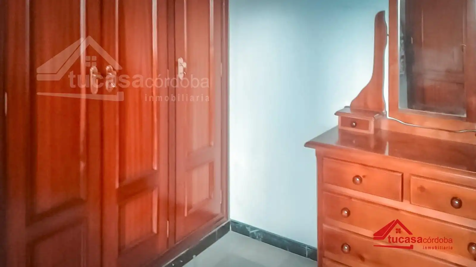 Dormitori de Casa o xalet en venda en Córdoba amb Aire condicionat, Traster i Moblat