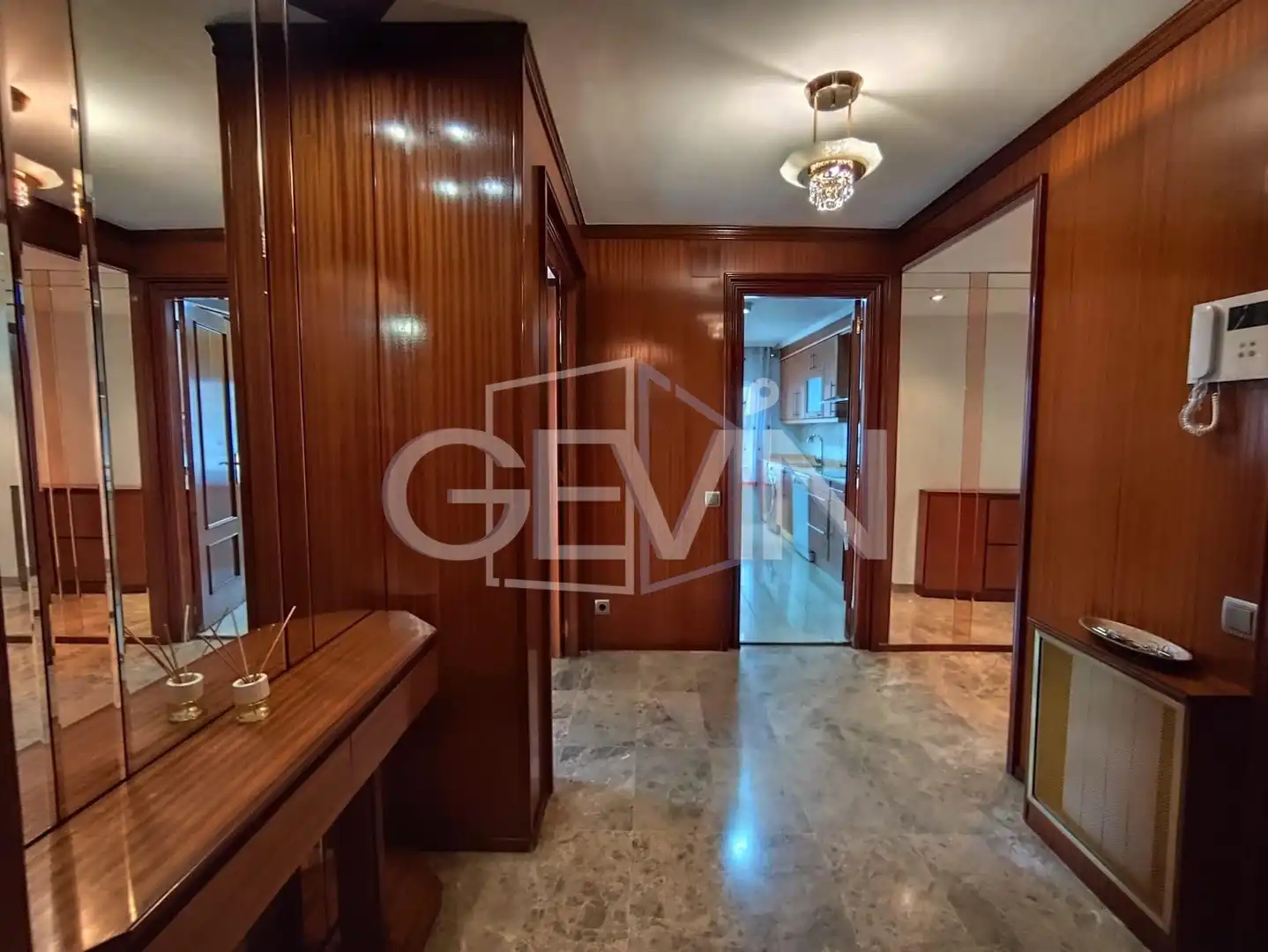Piso en venta en La Llagosta con Calefacción