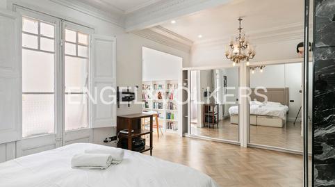 Foto 3 de Piso de alquiler en Sant Antoni,  Barcelona Capital