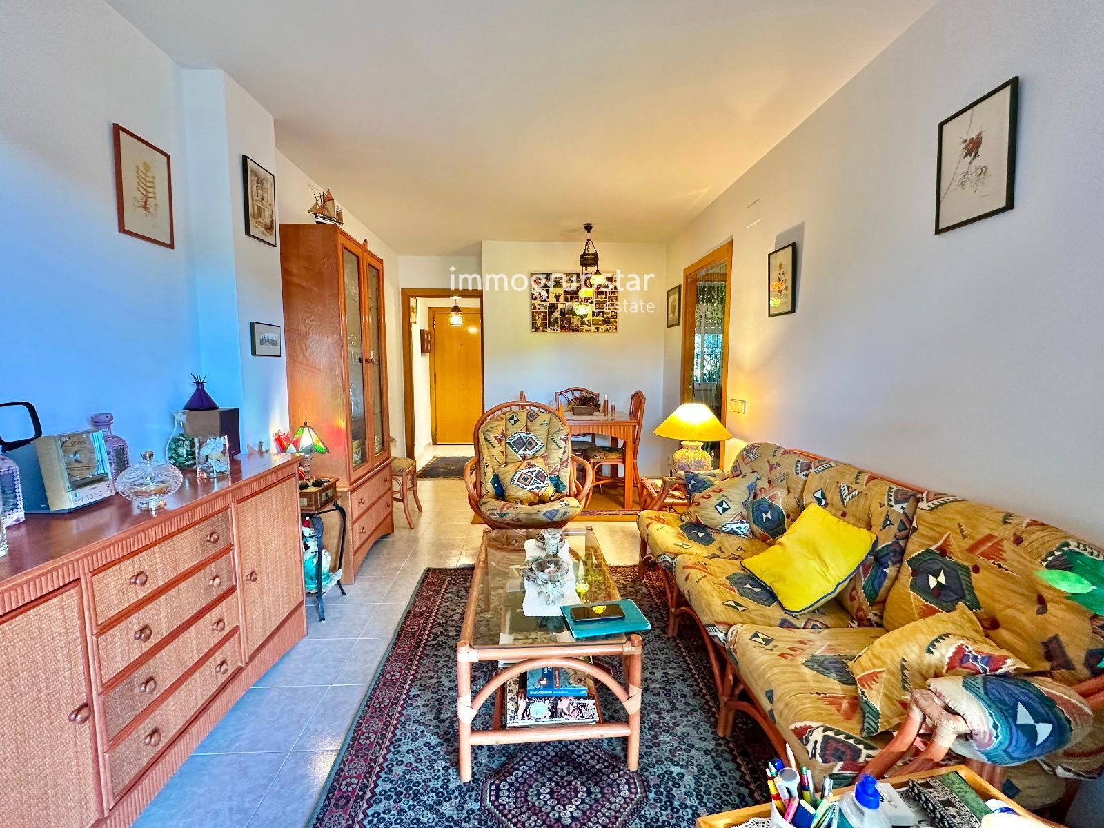 Sala d'estar de Apartament en venda en Castell d'Aro, Platja d'Aro i s'Agaró amb Jardí privat, Terrassa i Traster