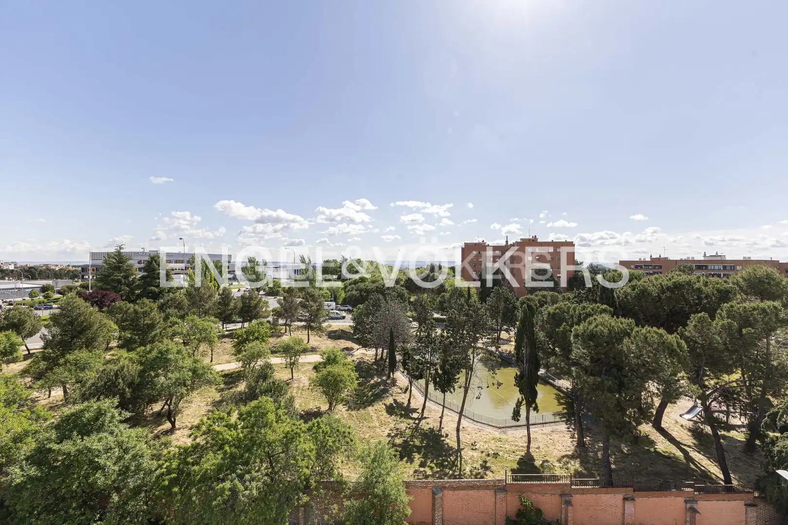 Vista exterior de Ático en venta en Madrid con Aire acondicionado, Calefacción y Terraza