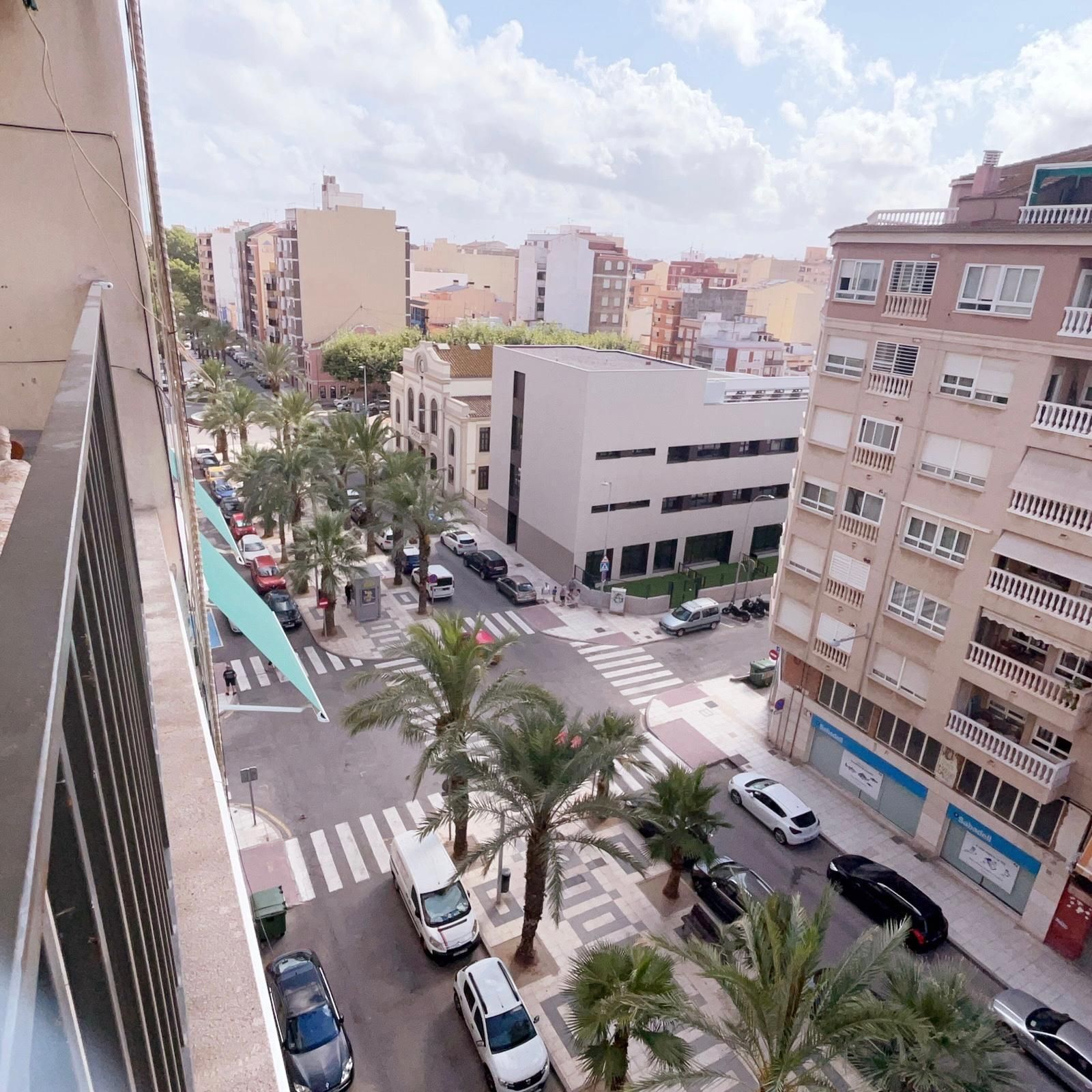 Exterior view of Flat for sale in Castellón de la Plana / Castelló de la Plana  with Parquet flooring, Terrace and Balcony