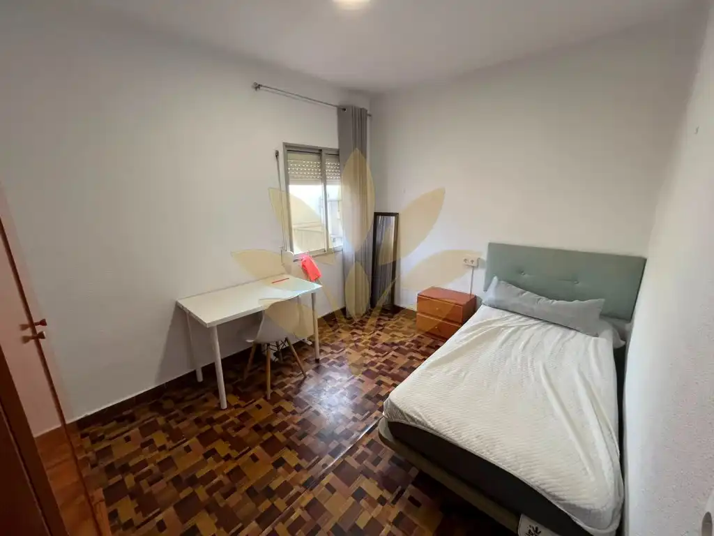 Flat for sale in Casco Antiguo