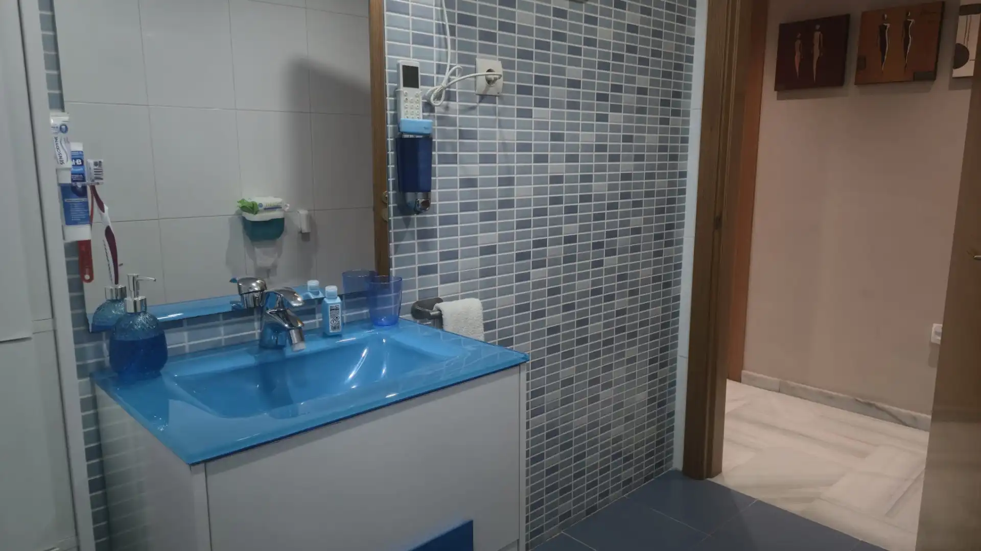 Bany de Pis en venda en Rincón de la Victoria amb Jardí privat, Forn i Rentadora