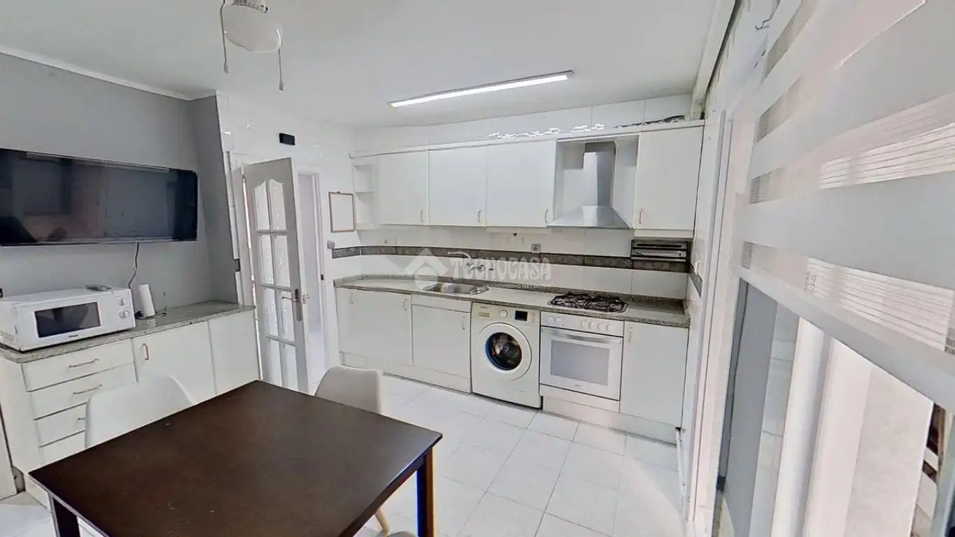 Cuina de Pis en venda en Manresa amb Balcó