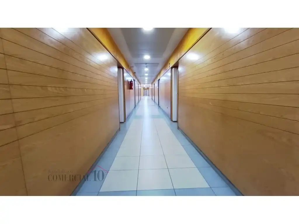 Office space with lift to rent in Calle Luis Alvarez Lencero, imagen 10
