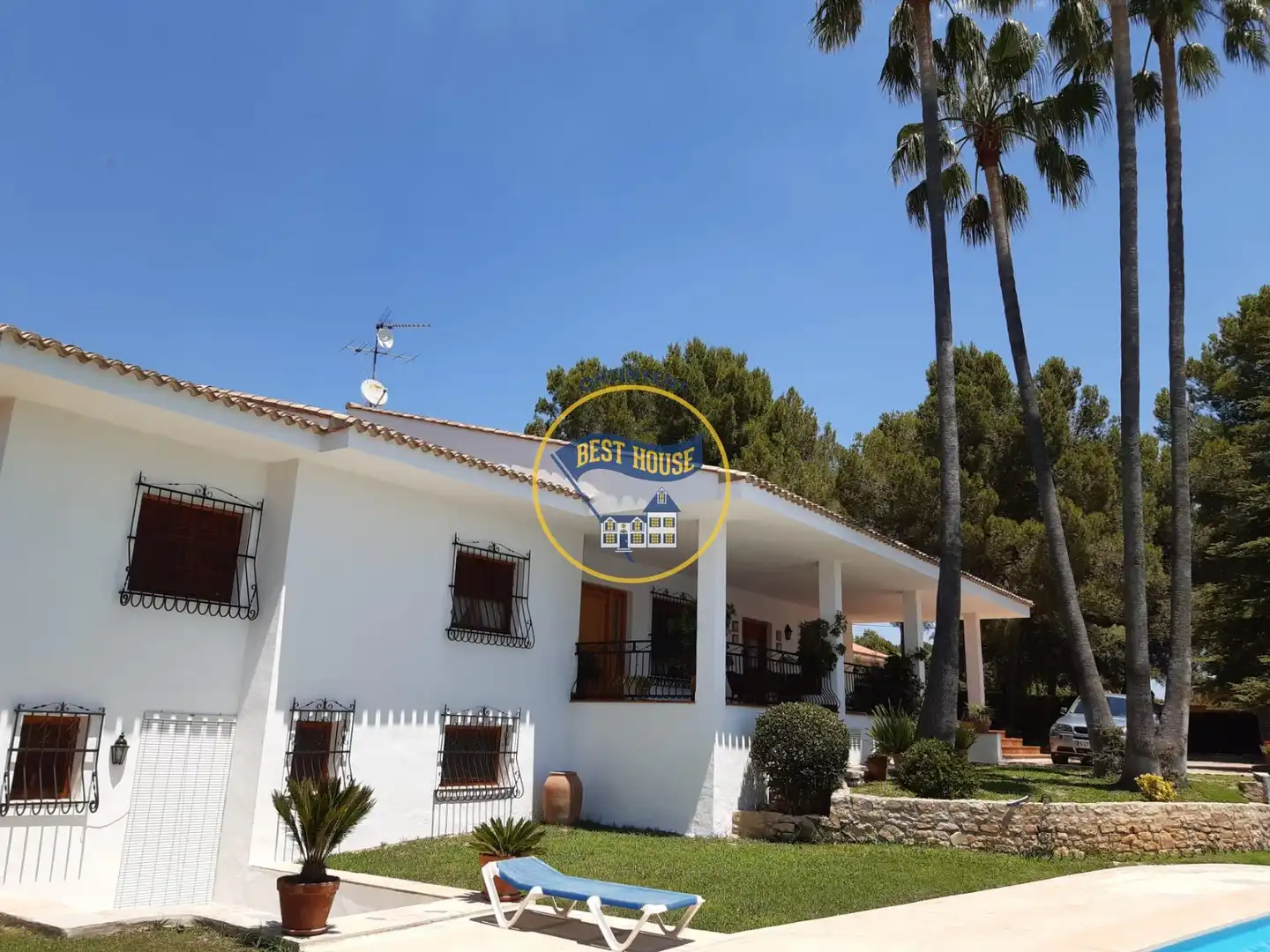 Vista exterior de Casa o chalet en venta en Ontinyent con Aire acondicionado, Calefacción y Jardín privado