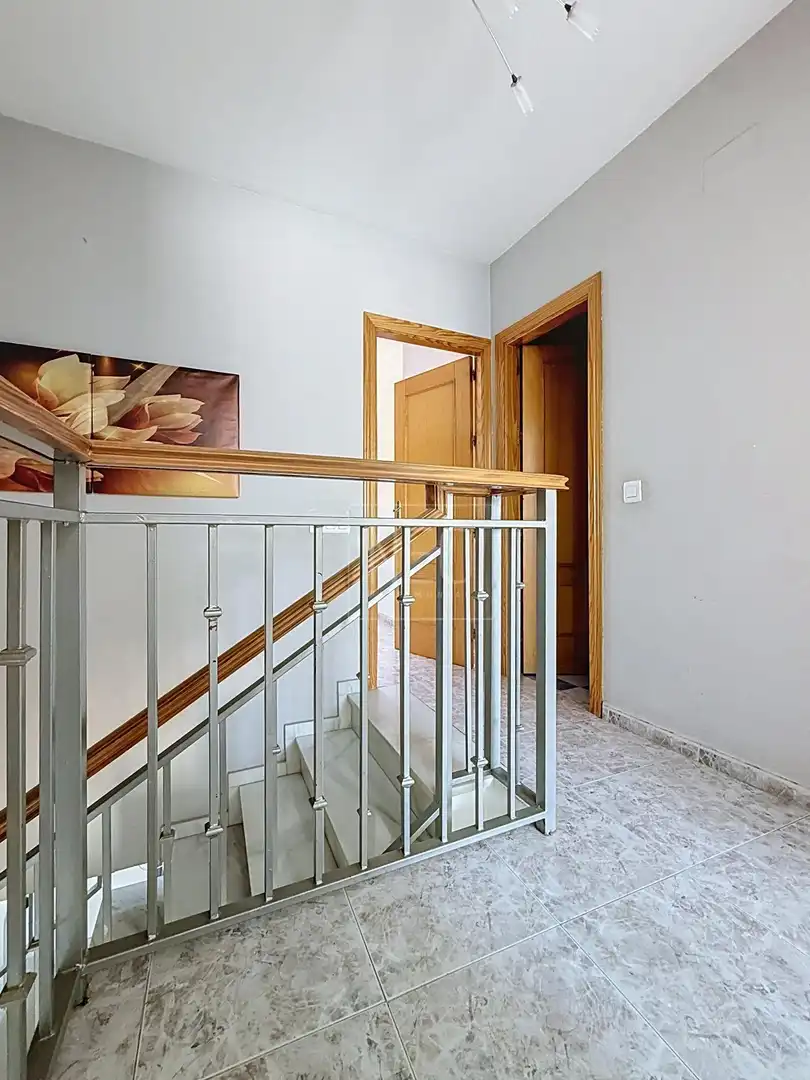 Casa adosada en venda en Las Gabias amb Aire condicionat