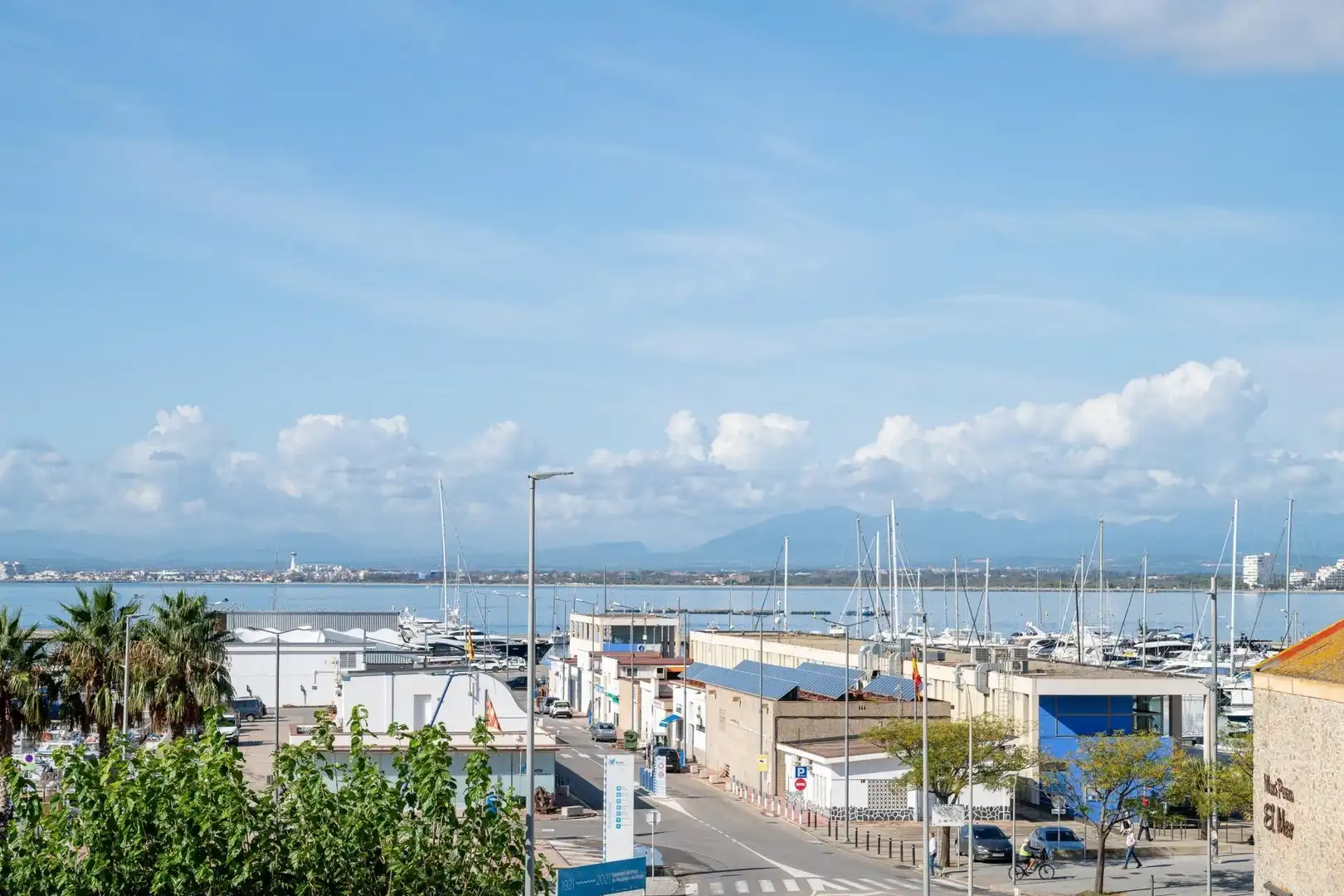 Apartment with terrace for sale in Almadrava - Canyelles - Puig-Rom, imagen 23